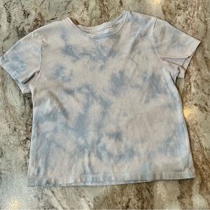 Like new, Blue tie-dye crop top. Size S-M. ME to WE.